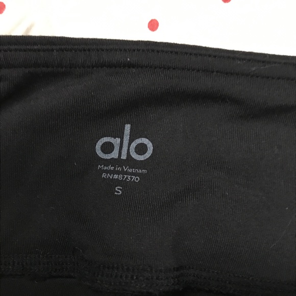 Yoga pants - Picture 2 of 2